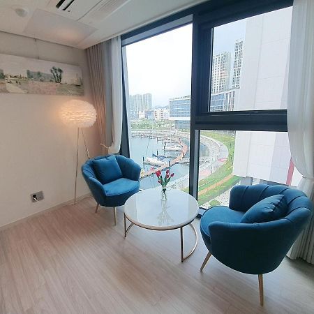 Lotte Castle Marina Aparthotel Yeosu Eksteriør bilde
